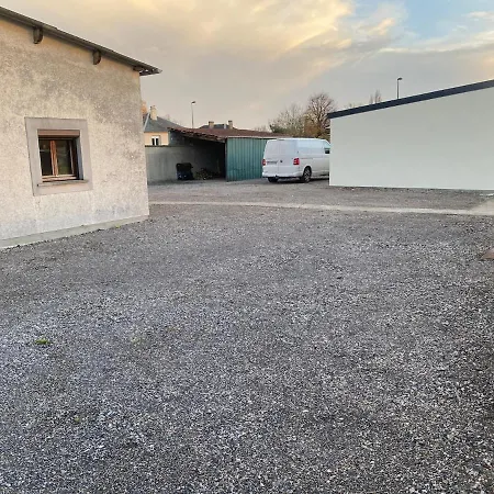 Les Du Manoir 2 * Le Manoir (Calvados)